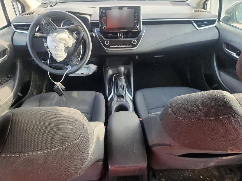 2020 TOYOTA COROLLA LE 8