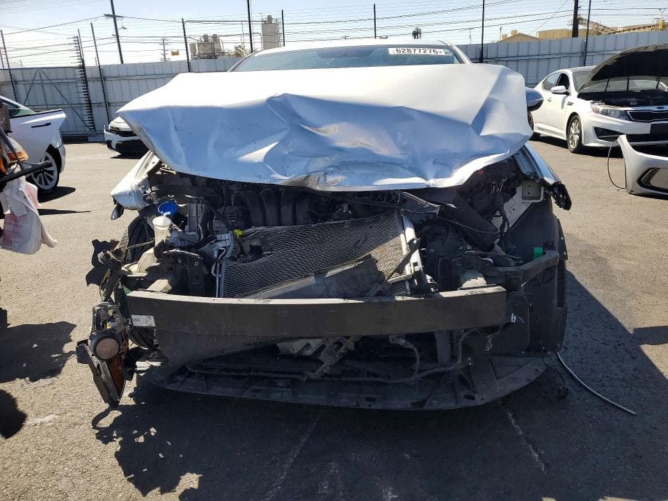 2017 HYUNDAI ELANTRA LIMITED 5