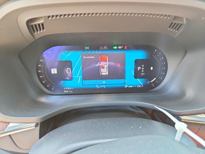 2024 VOLVO XC60 PLUS 9