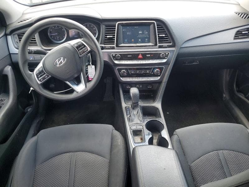 2019 HYUNDAI SONATA SE 8