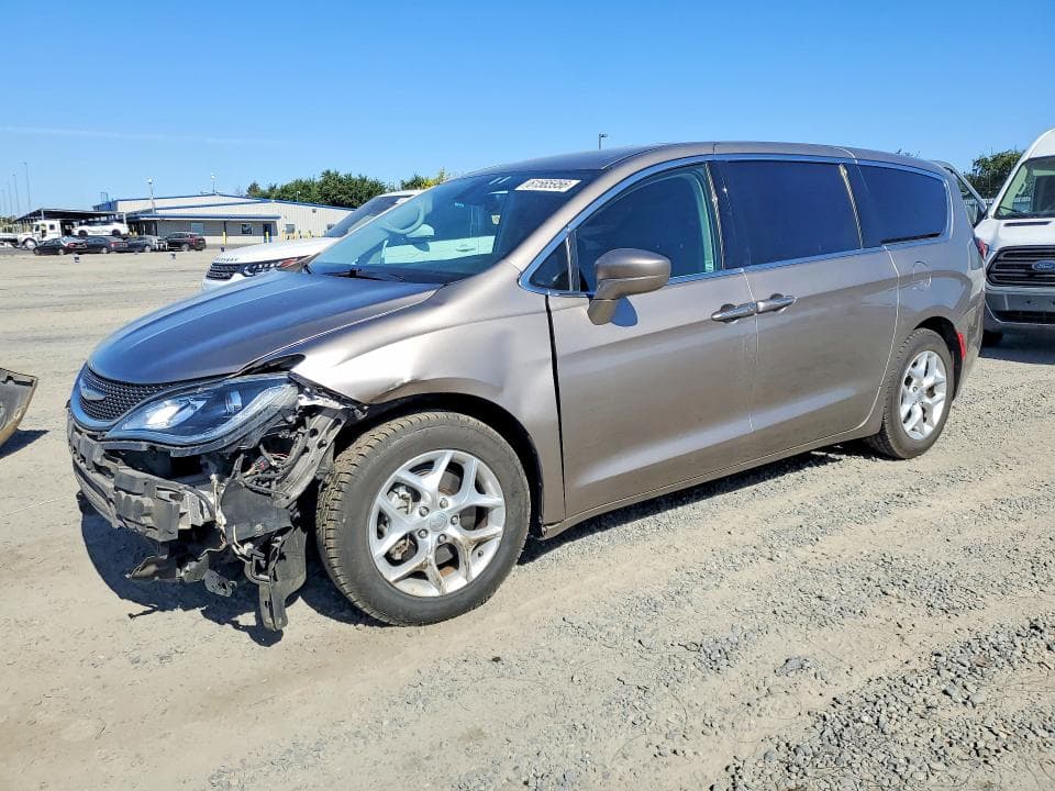 2018 CHRYSLER PACIFICA TOURING PLUS - 1