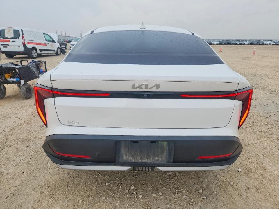 2025 KIA K4 LXS 6