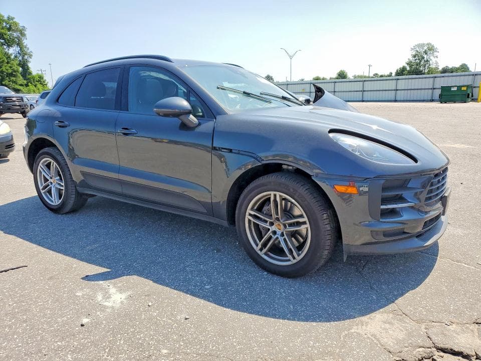 2021 PORSCHE MACAN 4