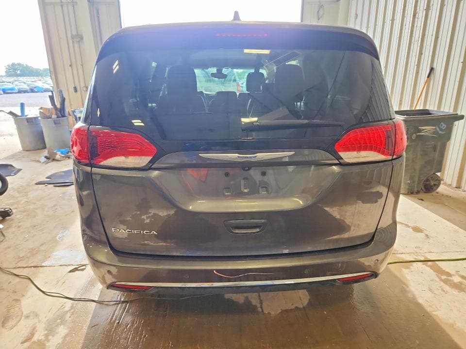 2017 CHRYSLER PACIFICA TOURING L 6