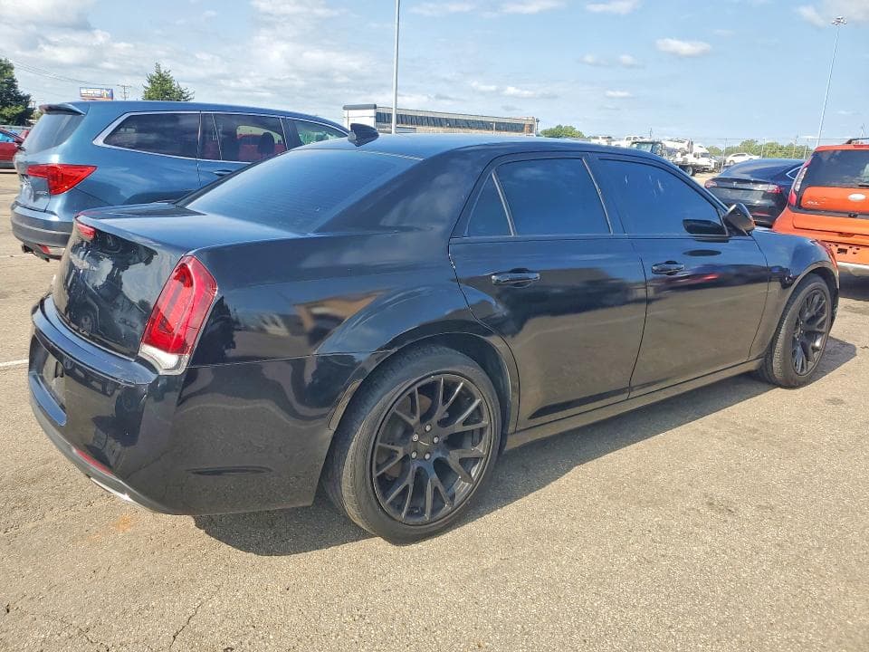 2019 CHRYSLER 300 TOURING 3