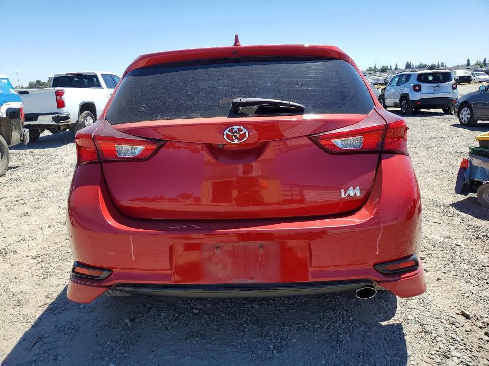 2018 TOYOTA COROLLA IM BASE 6