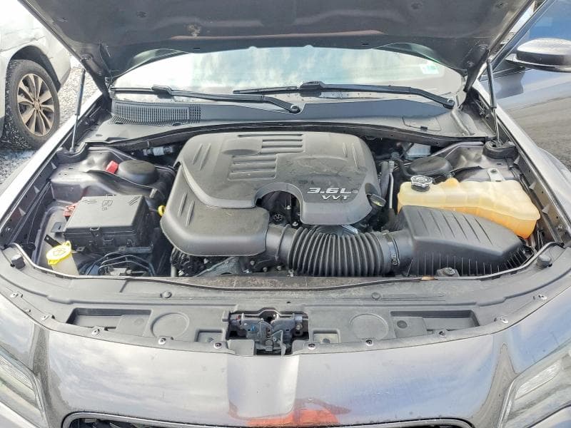 2021 CHRYSLER 300 S 11
