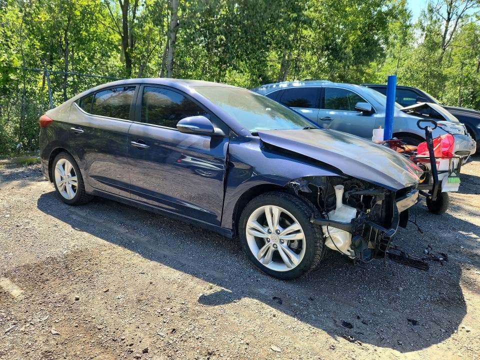 2018 HYUNDAI ELANTRA SEL 4