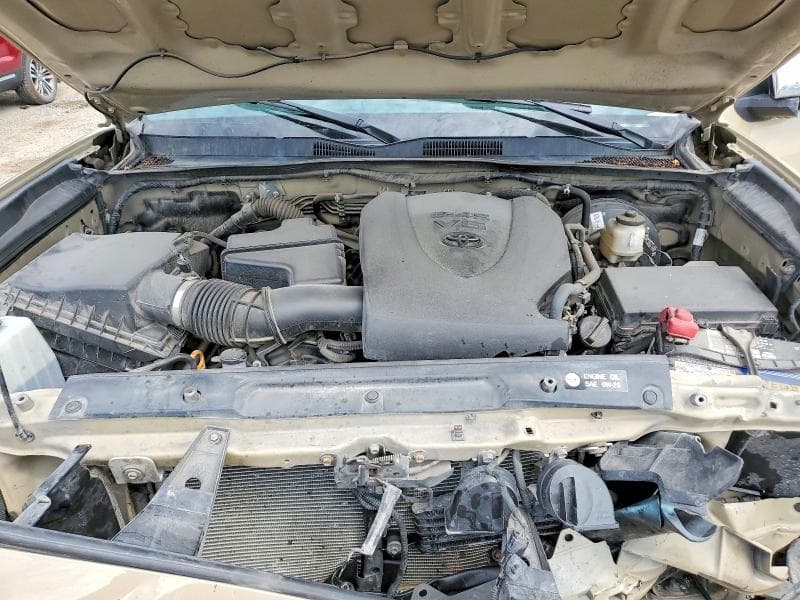 2018 TOYOTA TACOMA LIMITED 11