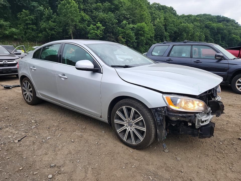 2018 VOLVO S60 INSCRIPTION 4