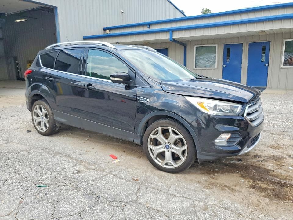 2019 FORD ESCAPE TITANIUM 4