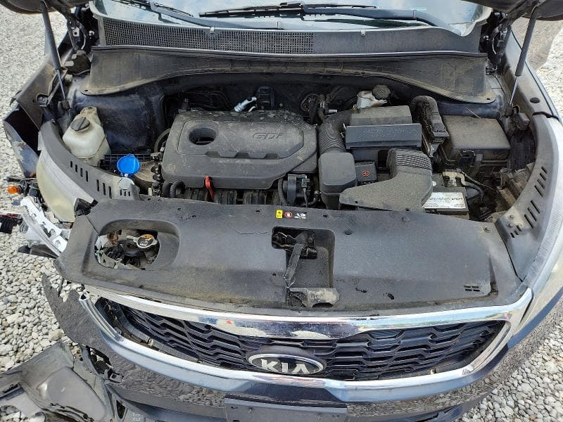 2019 KIA SORENTO LX 12