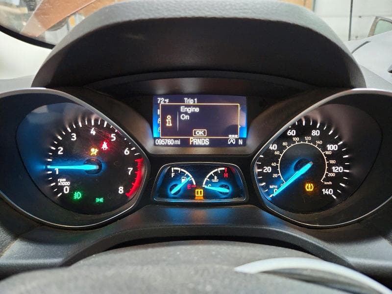 2017 FORD ESCAPE SE 9