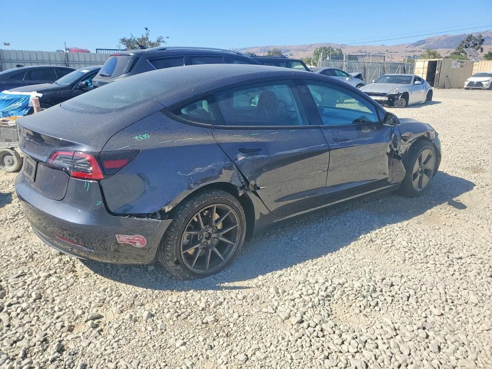 2023 TESLA MODEL 3 3