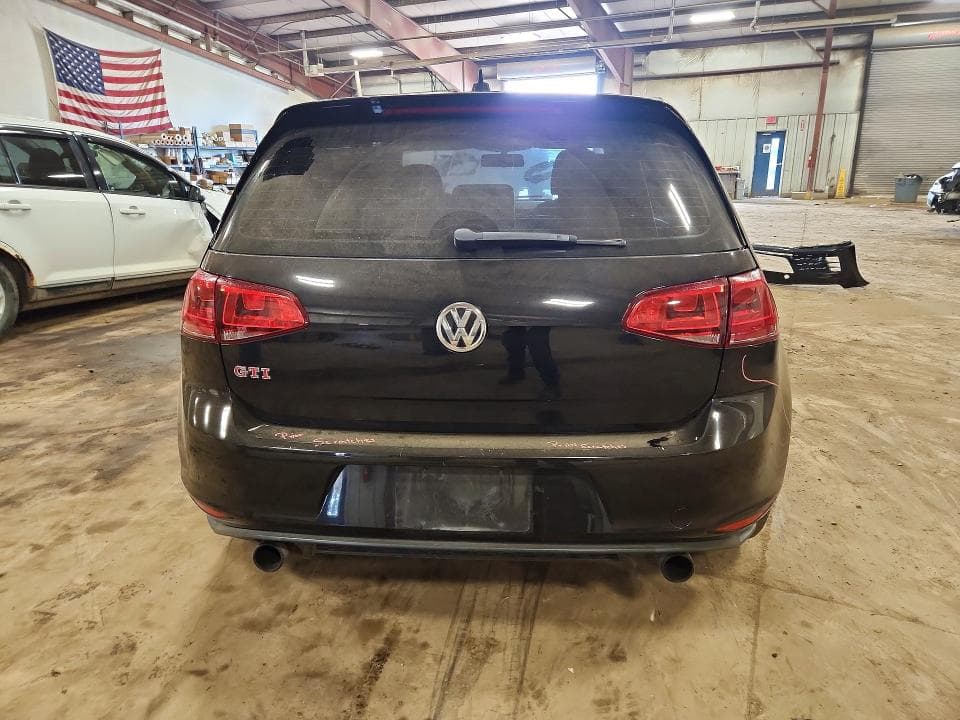 2017 VOLKSWAGEN GTI SPORT 6