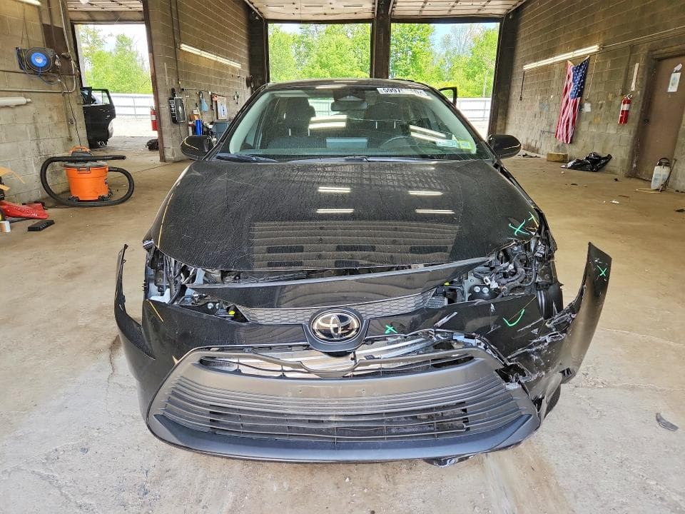 2024 TOYOTA COROLLA LE 5