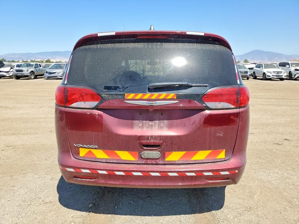 2021 CHRYSLER VOYAGER LXI 6