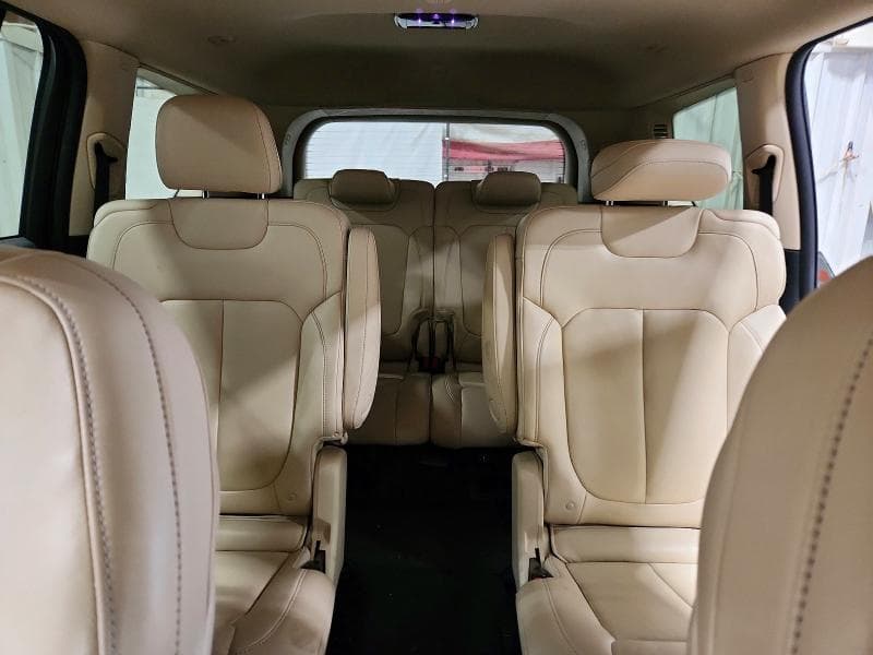 2022 JEEP GRAND CHEROKEE L LIMITED 10