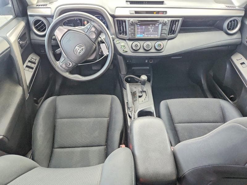 2017 TOYOTA RAV4 LE 8