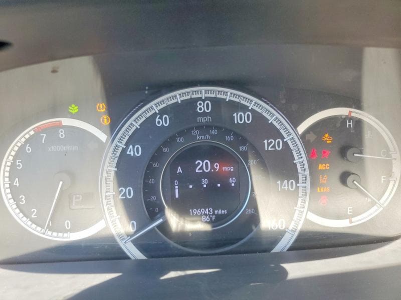 2017 HONDA ACCORD TOURING 9