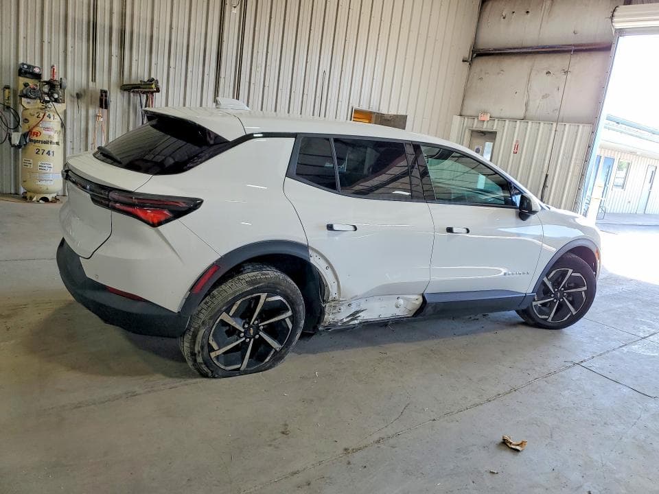 2025 CHEVROLET EQUINOX LT 3