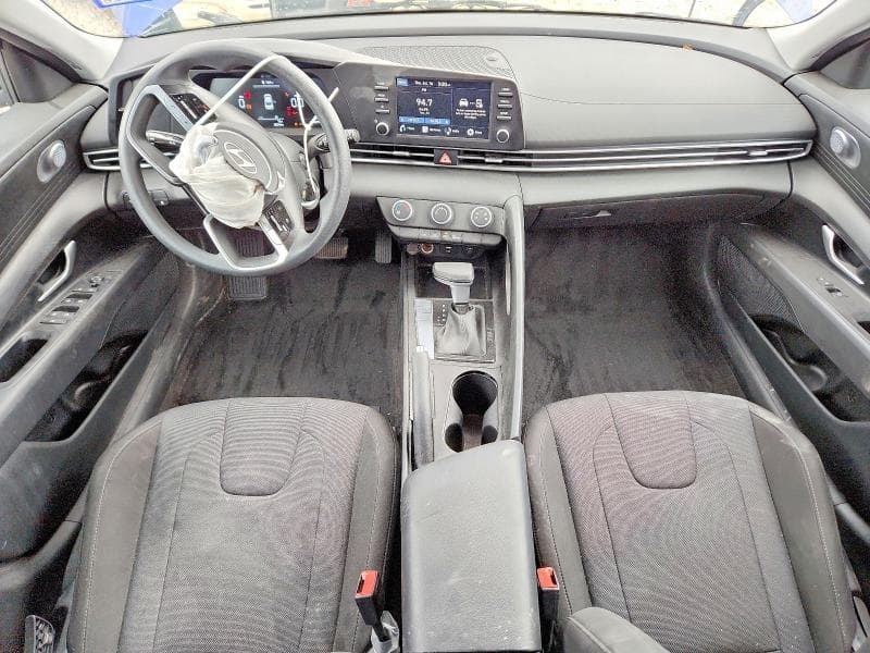 2025 HYUNDAI ELANTRA SE 8