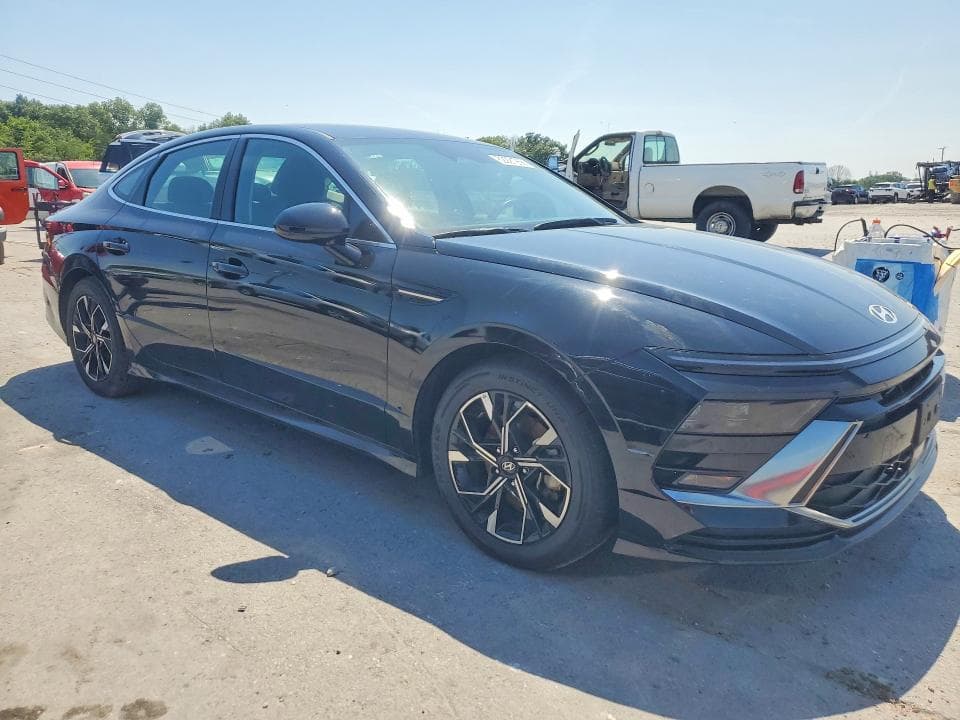 2024 HYUNDAI SONATA SEL 4
