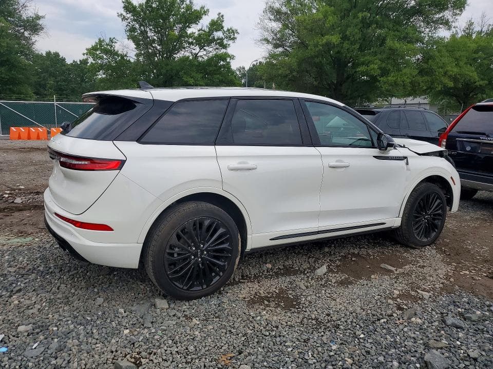 2023 LINCOLN CORSAIR 3
