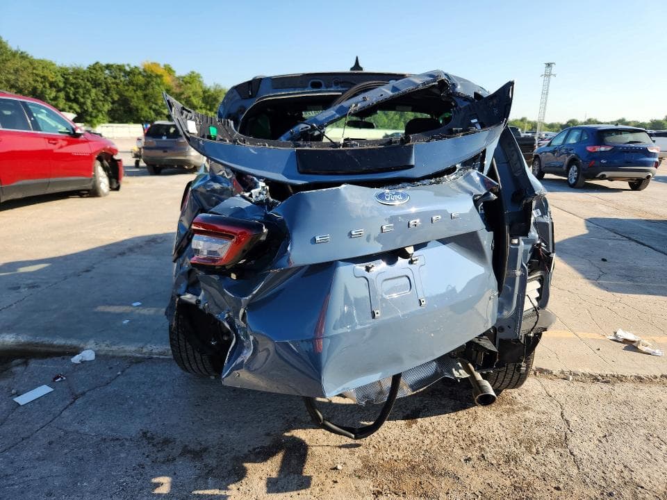 2025 FORD ESCAPE ST LINE SELECT 6