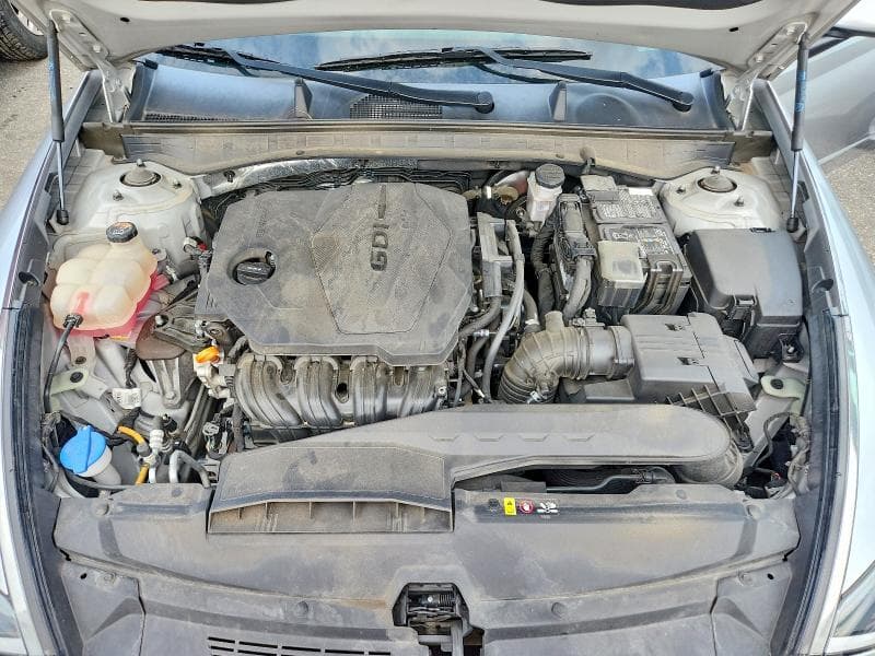 2021 HYUNDAI SONATA SE 11