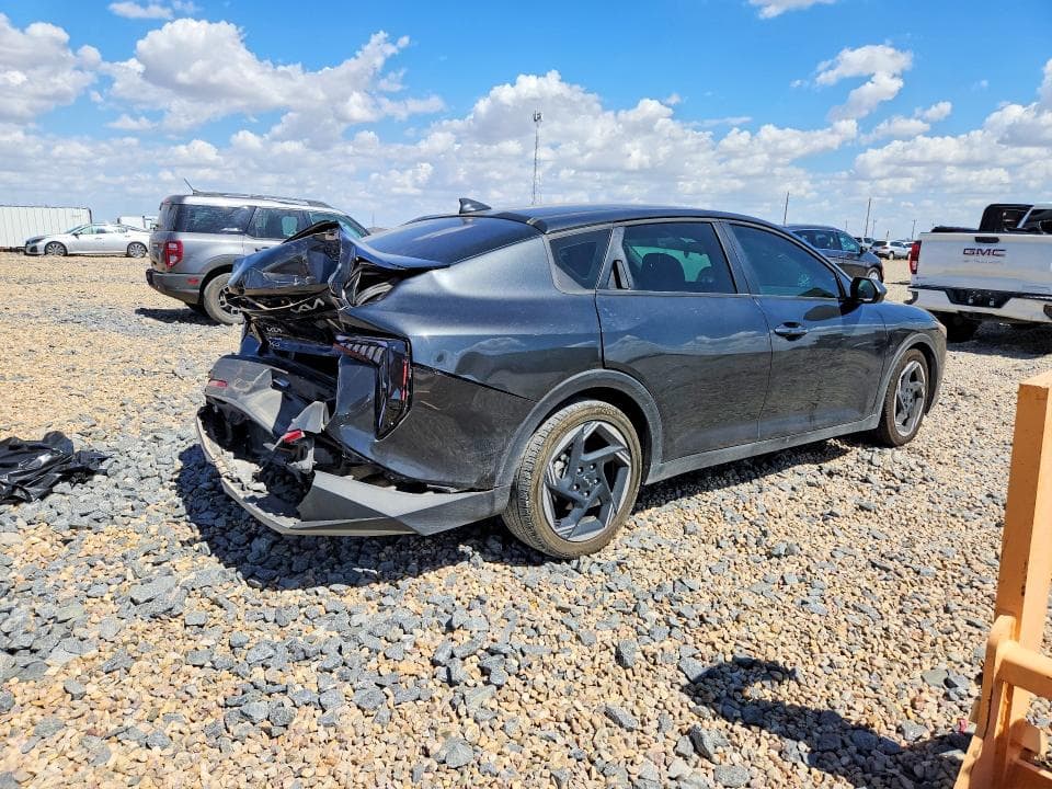 2025 KIA K4 EX 3