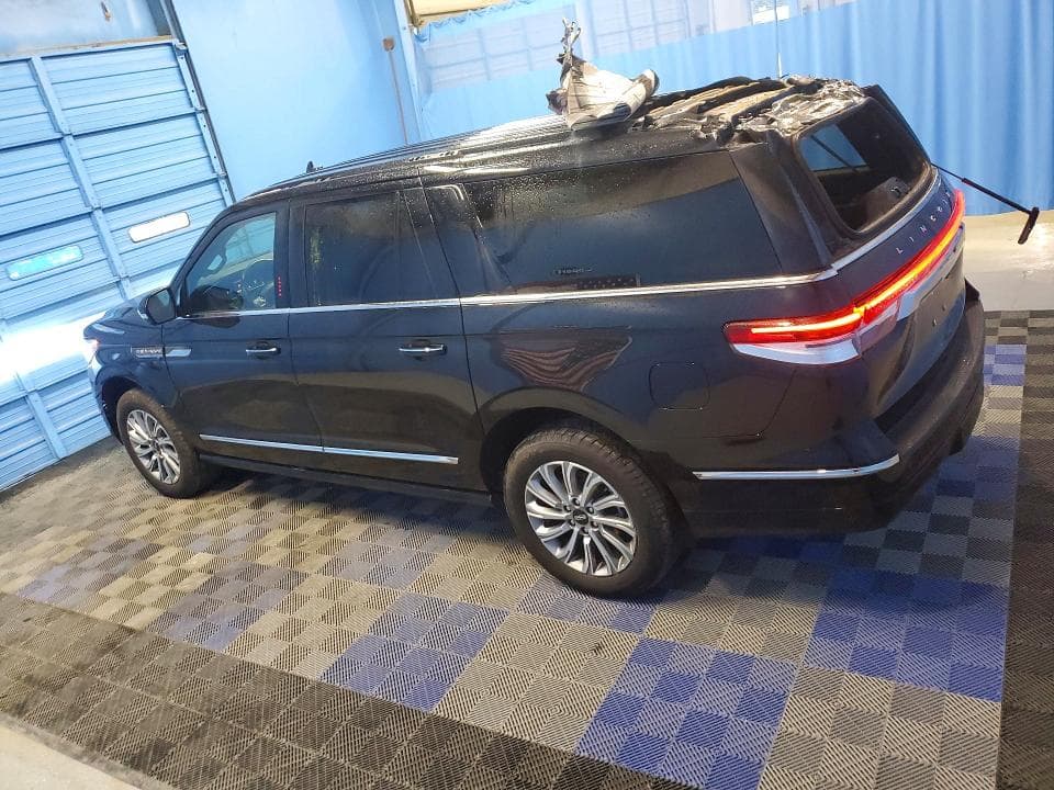2024 LINCOLN NAVIGATOR L 2