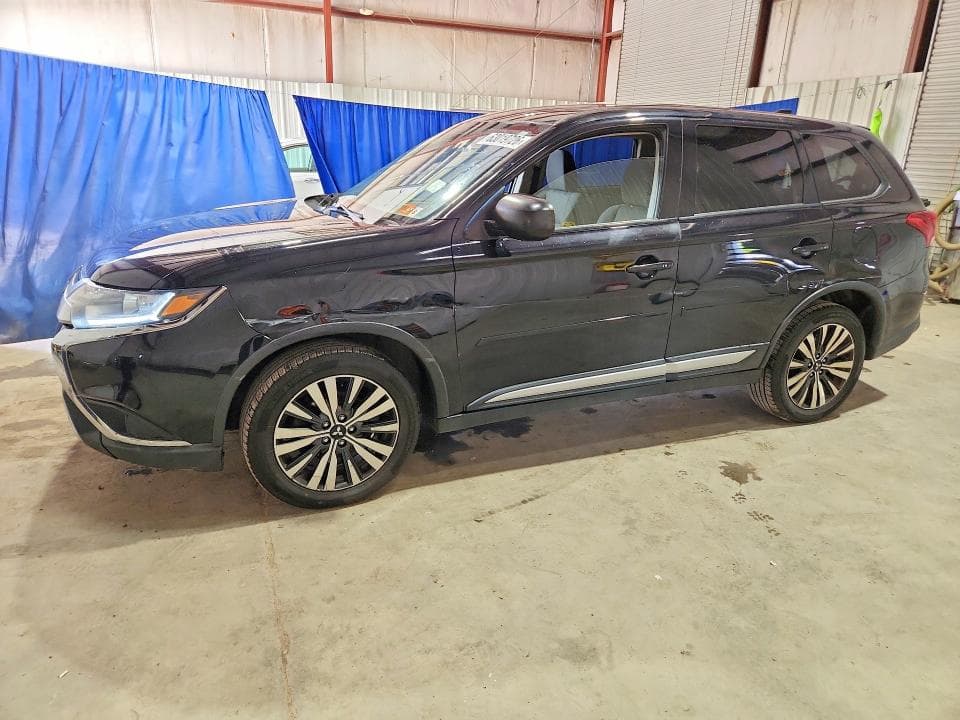2019 MITSUBISHI OUTLANDER SE - 1