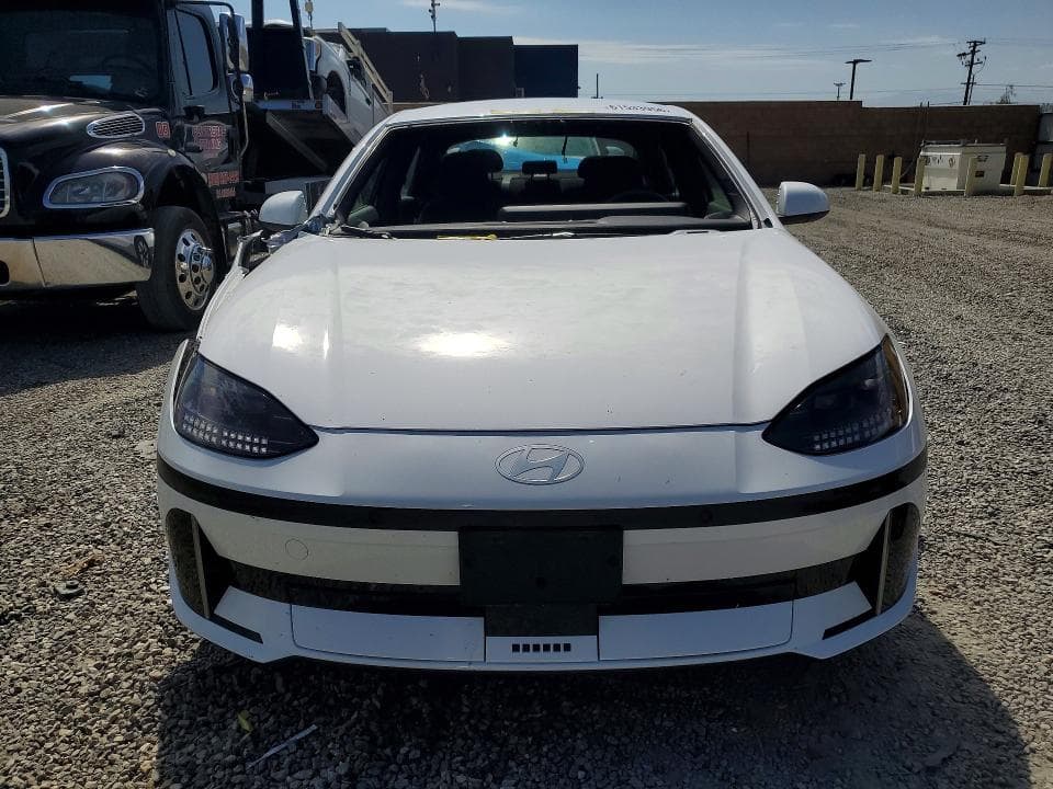 2025 HYUNDAI IONIQ 6 SE 5