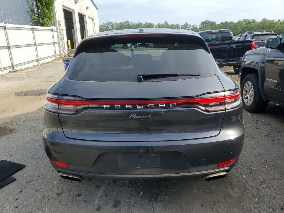 2021 PORSCHE MACAN 6