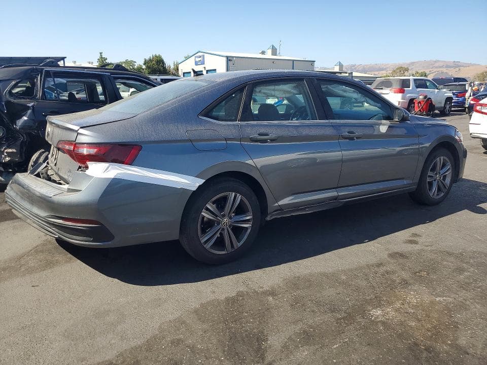 2024 VOLKSWAGEN JETTA SE 3