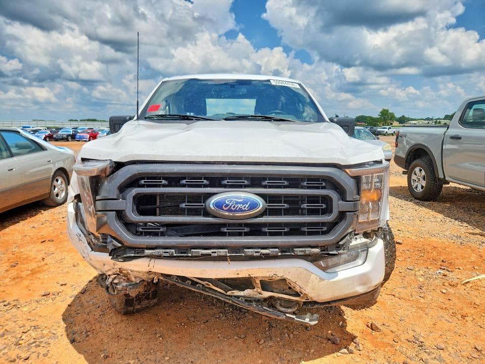 2023 FORD F150 SUPERCREW 5
