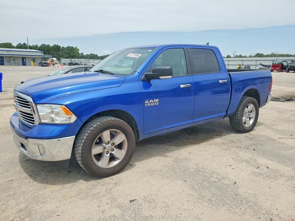 2018 RAM 1500 SLT - 1