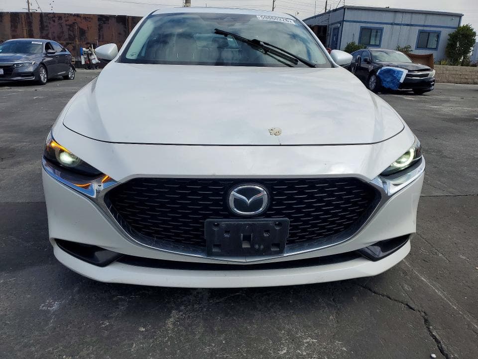 2020 MAZDA 3 PREMIUM 5
