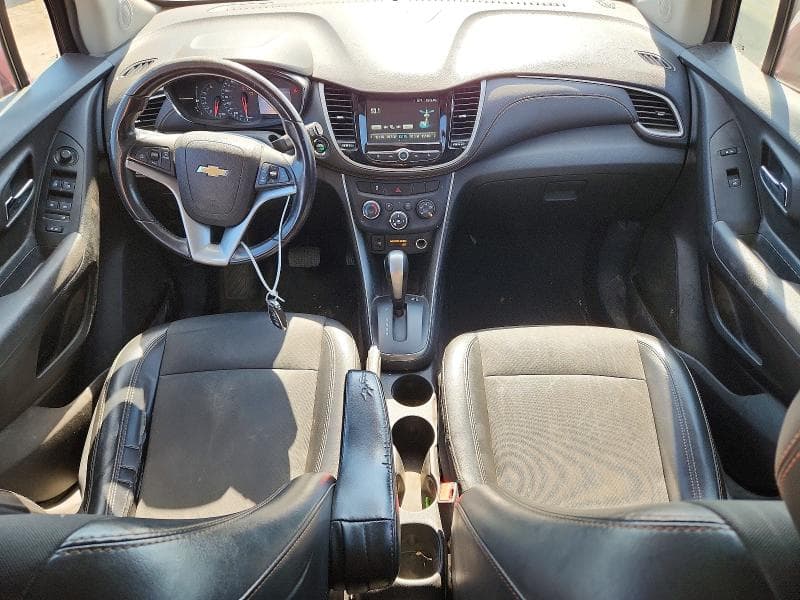 2017 CHEVROLET TRAX 1LT 8