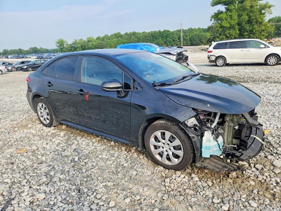 2022 TOYOTA COROLLA LE 4
