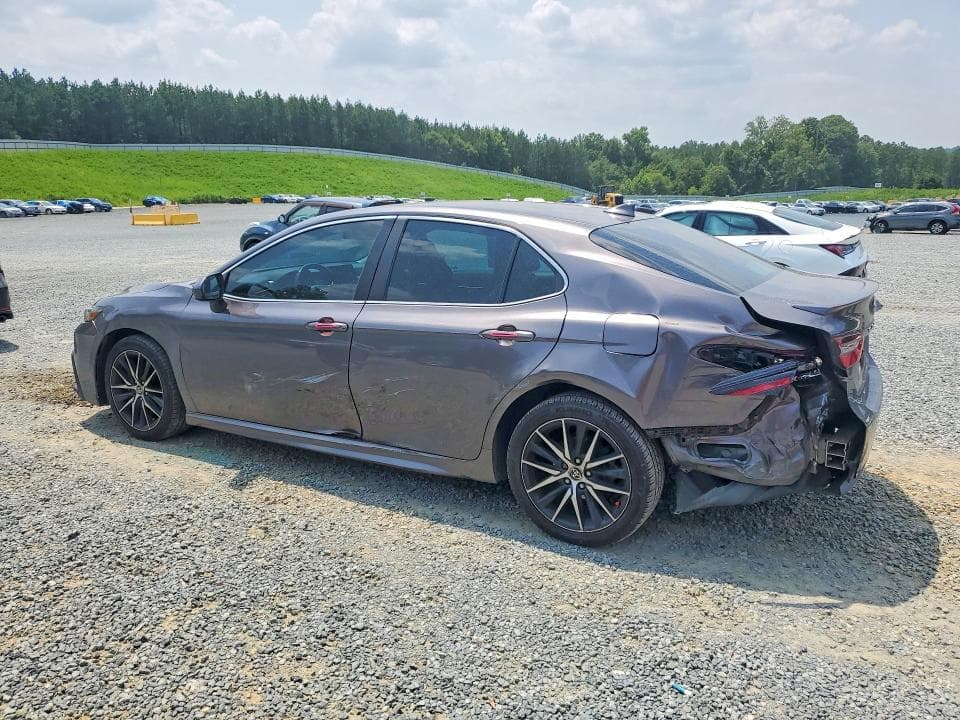 2021 TOYOTA CAMRY SE 2