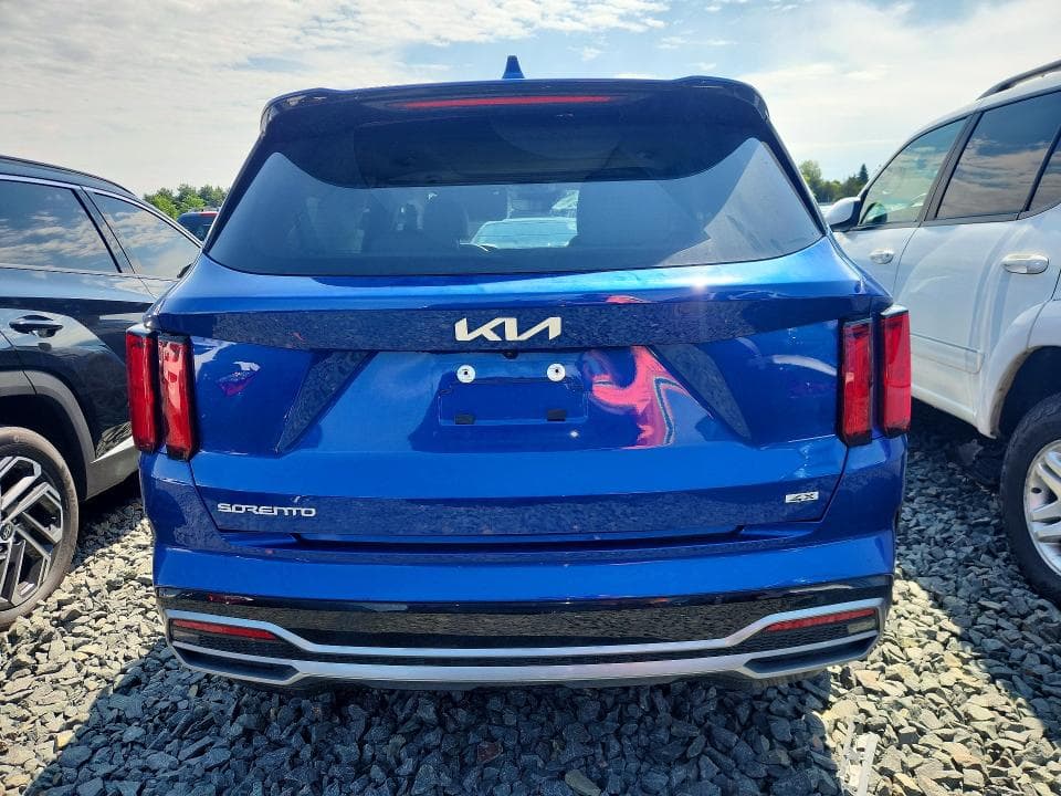 2023 KIA SORENTO SX 6