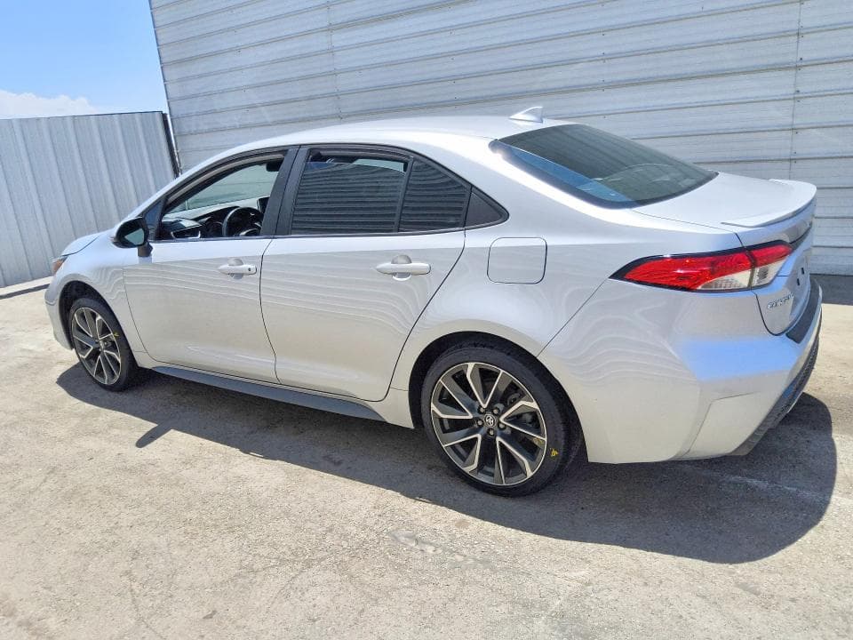 2021 TOYOTA COROLLA SE 2