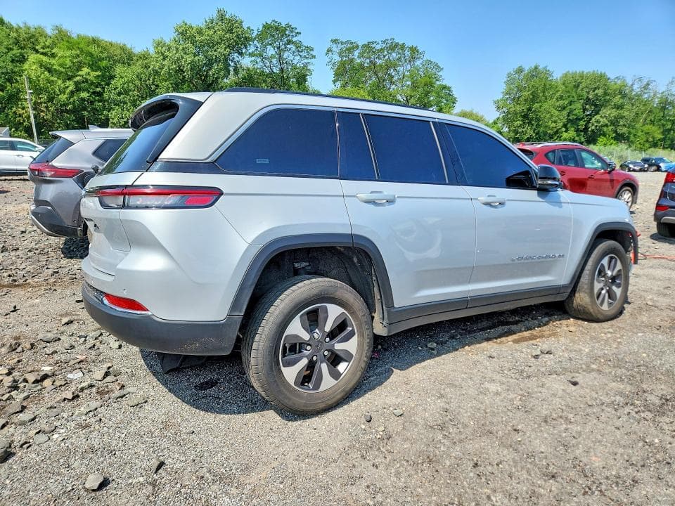 2023 JEEP GRAND CHEROKEE LIMITED 4XE 3