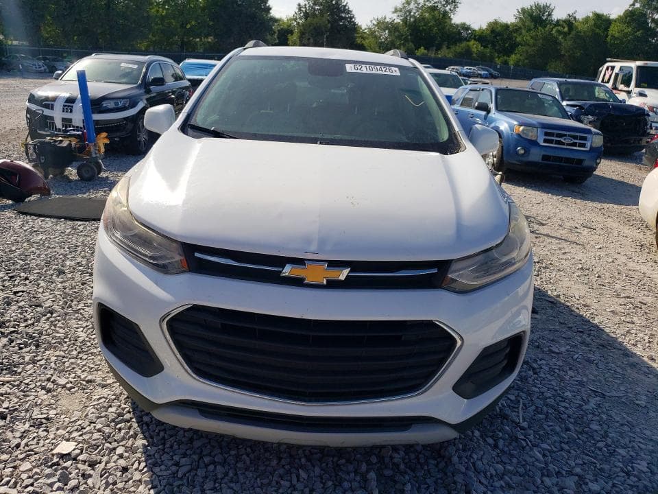 2017 CHEVROLET TRAX 1LT 5