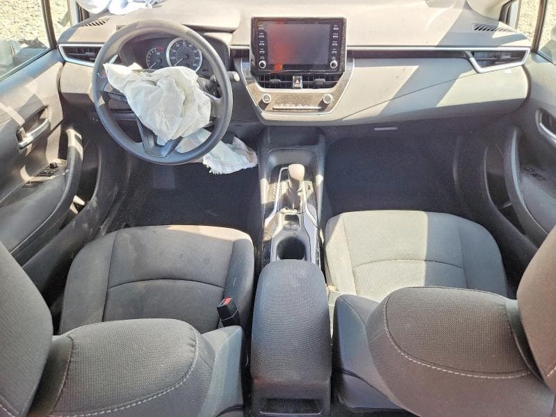 2020 TOYOTA COROLLA LE 8