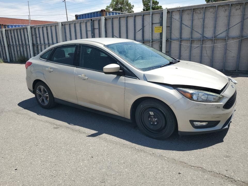 2018 FORD FOCUS SE 4