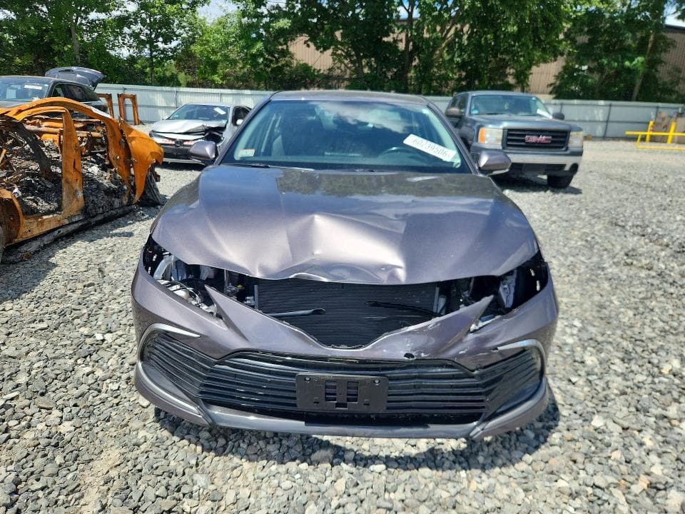 2024 TOYOTA CAMRY LE 5