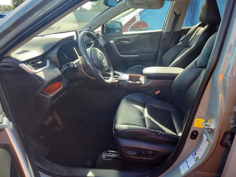 2019 TOYOTA RAV4 ADVENTURE 7
